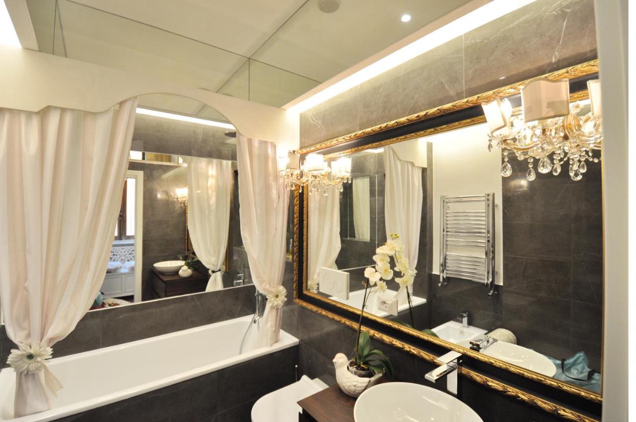 The Right Place 4U Roma Savelli Boutique Apartment Exteriör bild