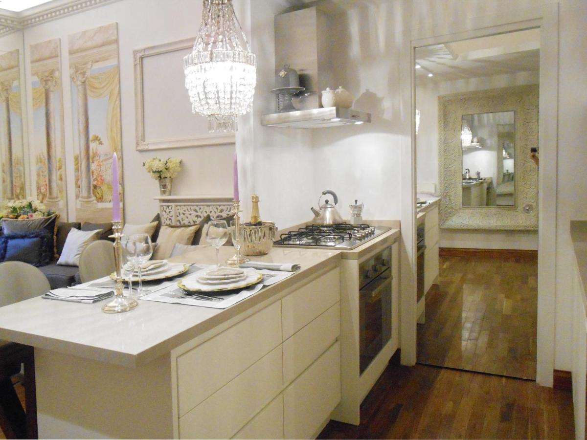 The Right Place 4U Roma Savelli Boutique Apartment Exteriör bild